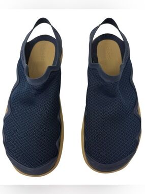 CROCS Swiftwater Mesh Mens Size 9 Sandals Navy Blue Slip on water shoes